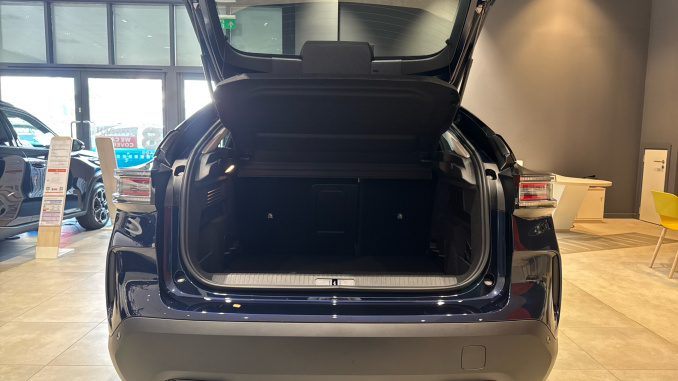 Citroen C4 1.2 [130] Collection 5dr Auto Petrol Hatchback - Image 4